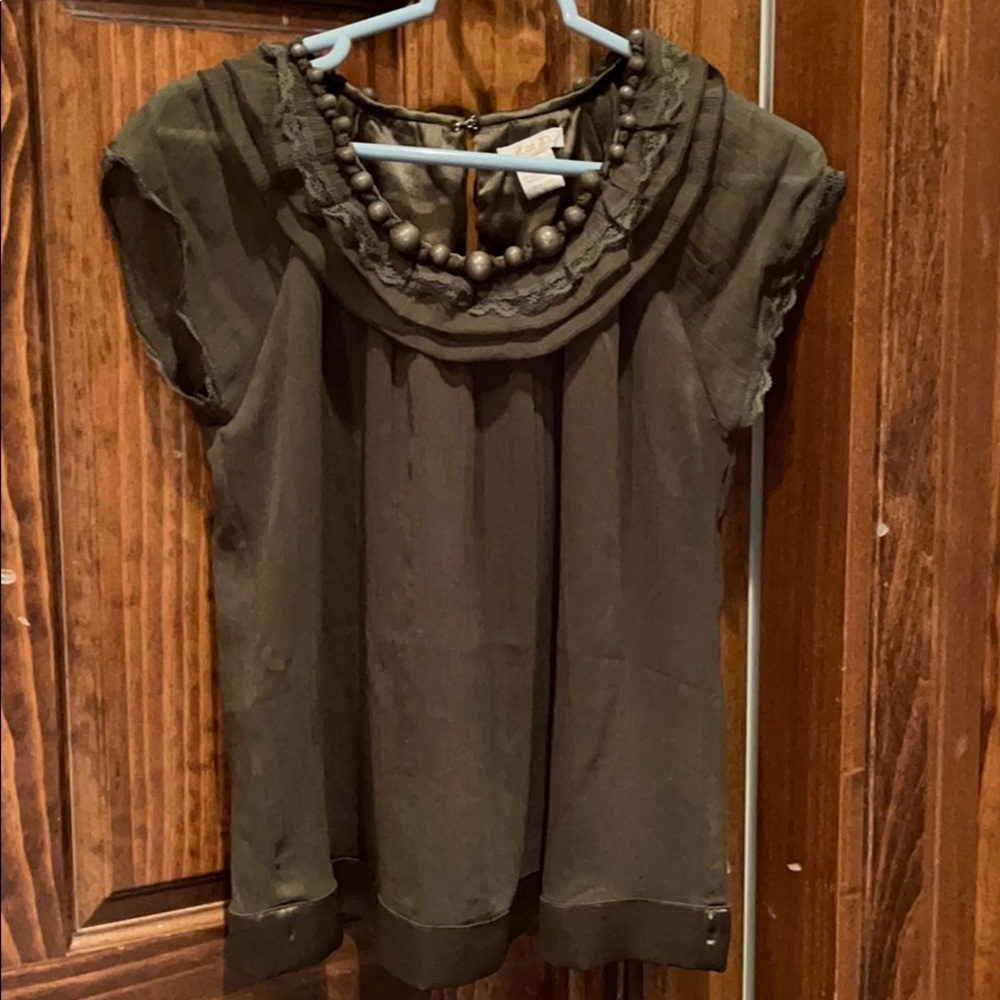 Short sleeve blouse